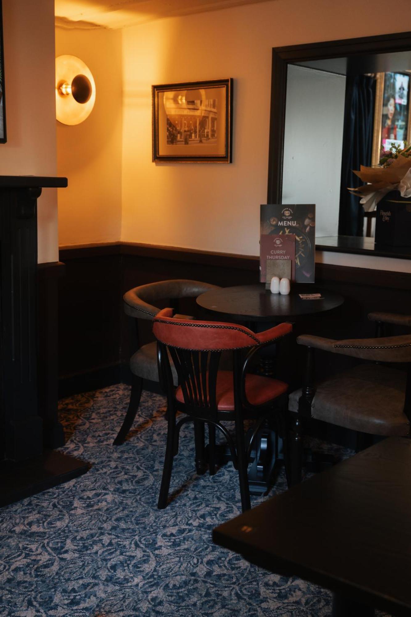 Black Dog Inn 볼턴 외부 사진