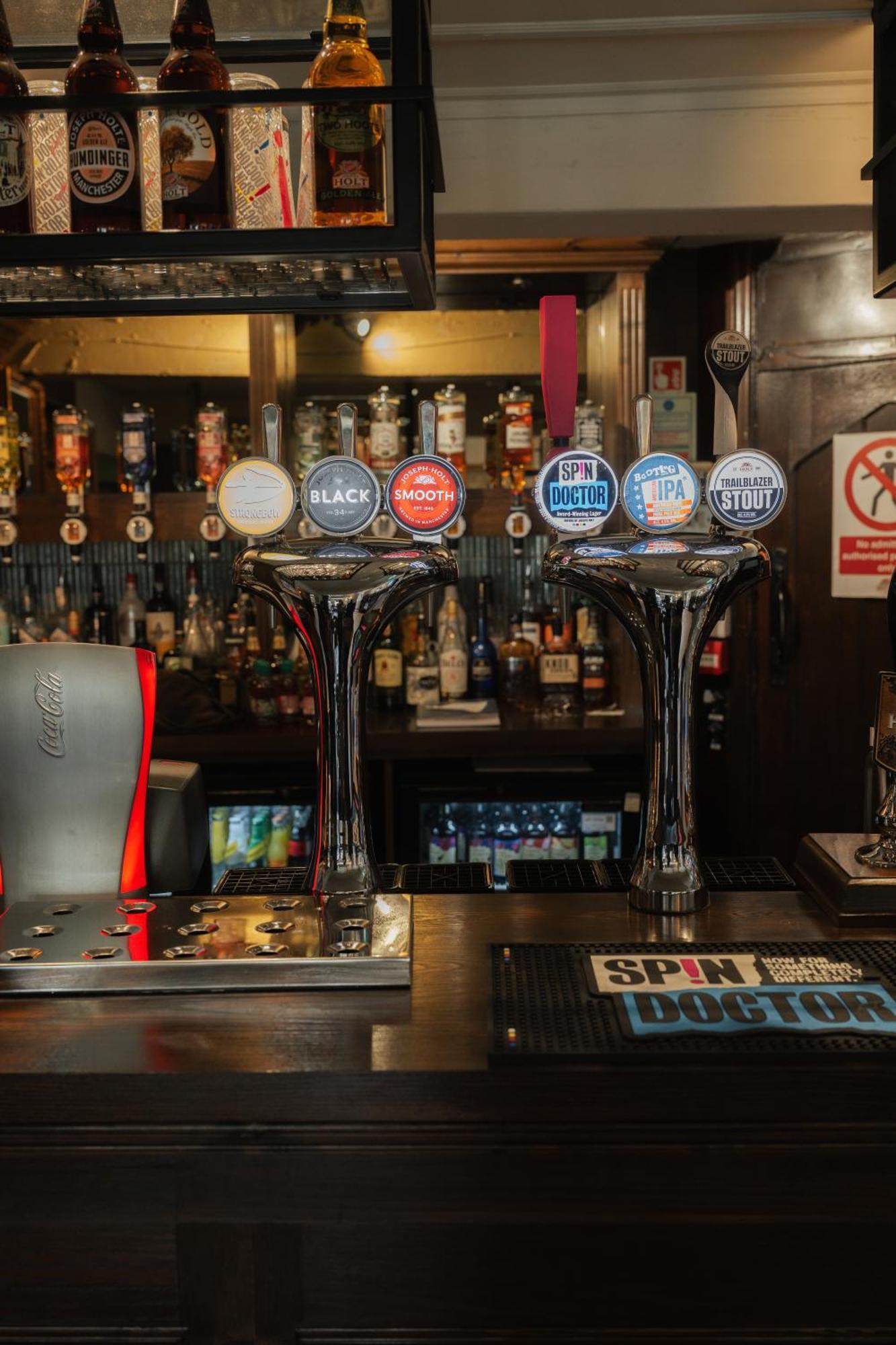Black Dog Inn 볼턴 외부 사진